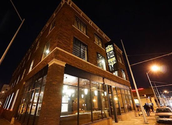 missouri/little-dixie/bar/tom-s-town-distilling-co