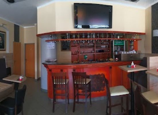 slovenia/maribor/tezno/bar/stolp-bar