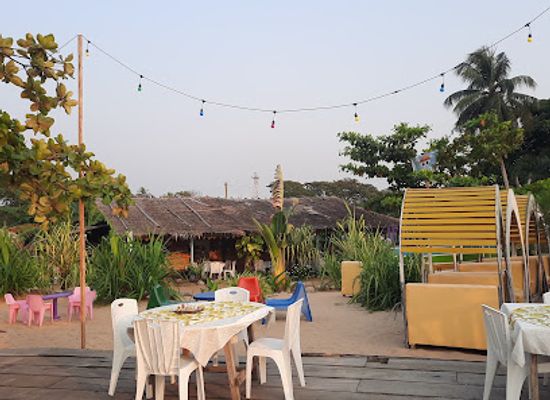 cameroon/kribi-beach/bar/idodo