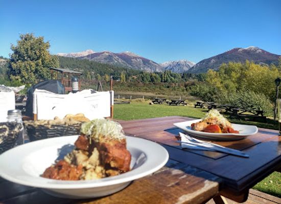 argentina/cerro-tronador/bar/berlina-km12