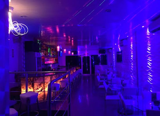 dominican-republic/la-romana/bar/xeus-launge-and-bar
