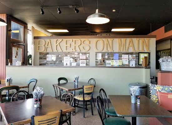 alabama/lake-guntersville/bar/cafe-336