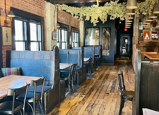 idaho/wood-river-valley/bar/warfield-distillery-brewery