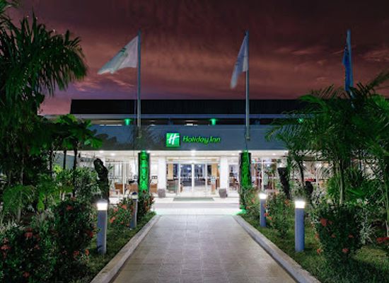 fiji/vanua-levu/bar/holiday-inn-suva-an-ihg-hotel