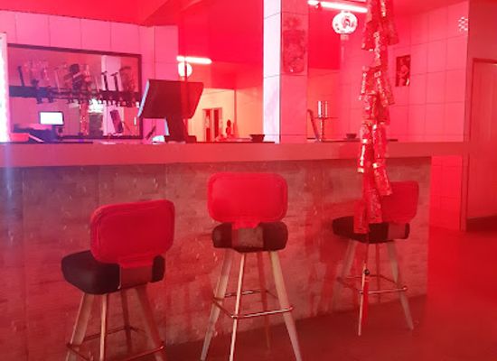 suriname/commewijne-district/bar/bar-excellente-suriname