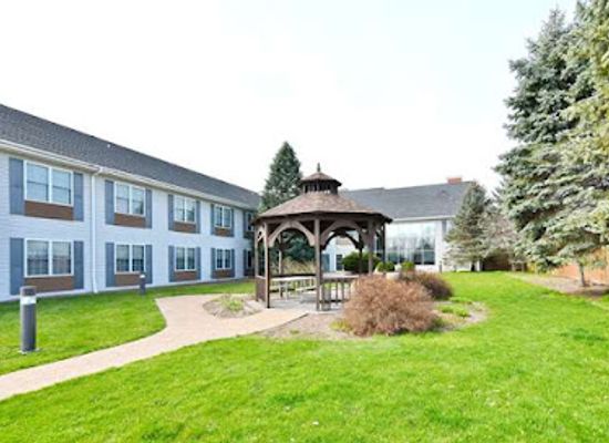 new-york/letchworth-state-park/bar/country-inn-suites