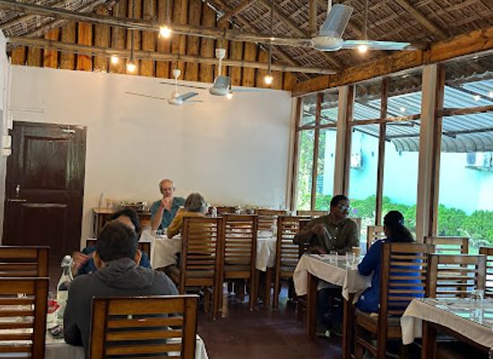 india/kaziranga-national-park/bar/jungleciti-continental-ac-restaurant-kaziranga