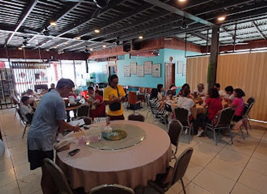 palau/ngeruangel/bar/7-eat-restaurant