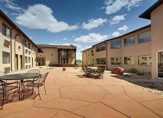 south-dakota/pine-ridge/bar/best-western-west-hills-inn