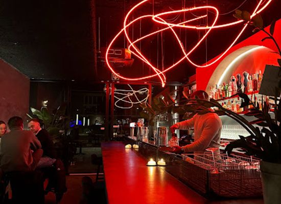 belgium/antwerp/eilandje/bar/sin-seven