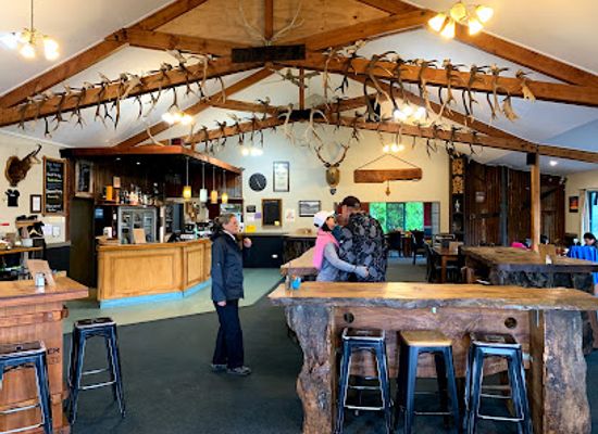 new-zealand/west-coast/bar/the-hard-antler