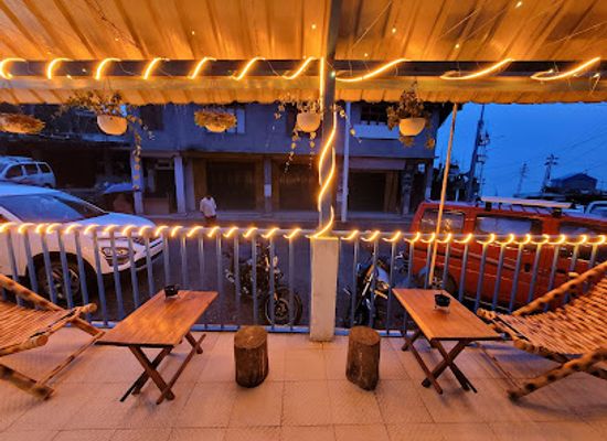 india/tawang/bar/phun-s-cafe-bike-rental