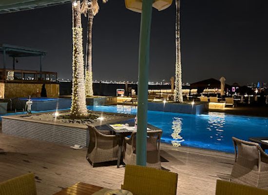 qatar/zekreet-beach/bar/q-lounge-restaurant