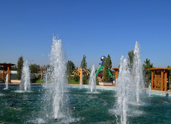 kyrgyzstan/tian-shan-mountains/bar/grand-hotel-burana