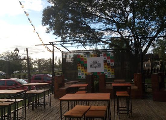 uruguay/salto-grande-dam/bar/don-mostacho