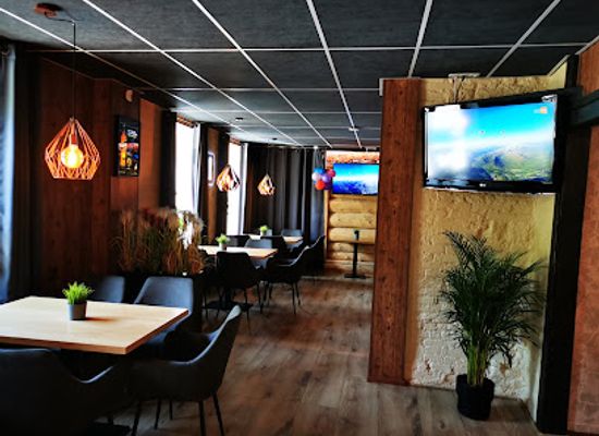 estonia/raplamaa/bar/marjamaa-hostel-pubi