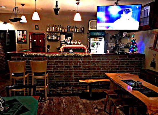 slovakia/bratislava/petrzalka/bar/pub-pod-papucou