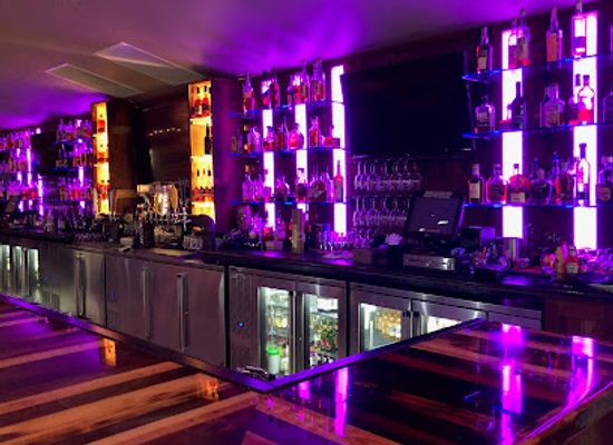 arkansas/hot-springs-national-park/bar/the-bourbon-bar-at-501-prime