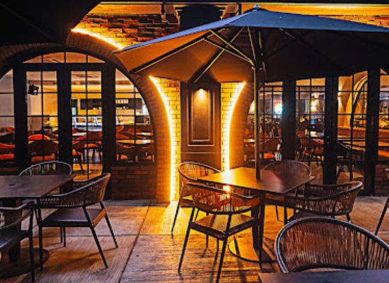 indonesia/central-java/bar/treehaus-bar