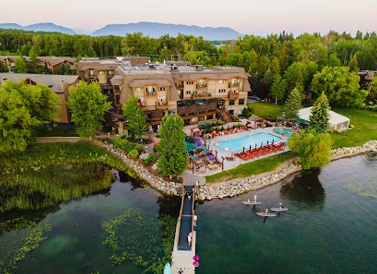 montana/whitefish-mountain-resort/bar/the-lodge-at-whitefish-lake