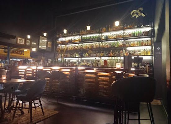 new-zealand/nelson/bar/kismet-cocktail-whisky-bar