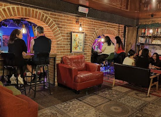 mongolia/orkhon-valley/bar/fat-cat-jazz-club-ulaanbaatar