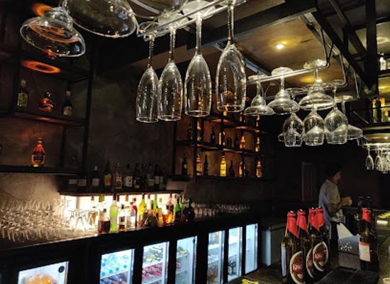 india/kerala/bar/wild-west-bar