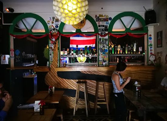 costa-rica/central-pacific/bar/stiefel-pub