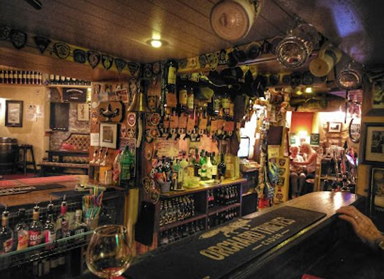 ireland/county-tipperary/bar/corny-s-bar