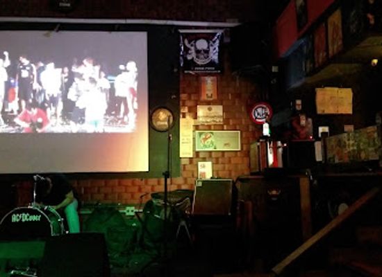 brazil/caatinga/bar/calabouco-rock-bar