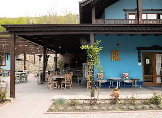 moldova/orheiul-vechi-natural-cultural-reserve/bar/resedinta-rotundu