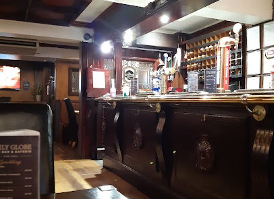 jersey/st-lawrence/bar/the-daily-globe-wine-bar-eaterie