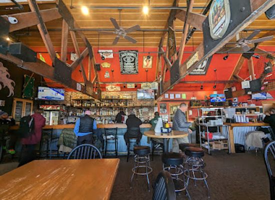 montana/big-sky-resort/bar/scissorbills-saloon