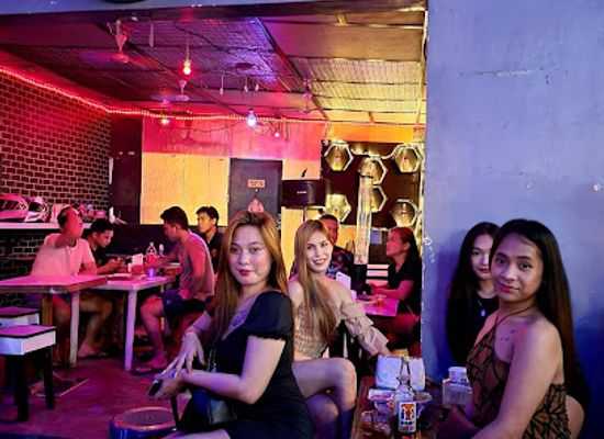 philippines/northern-mindanao/bar/hot-spot-restobar