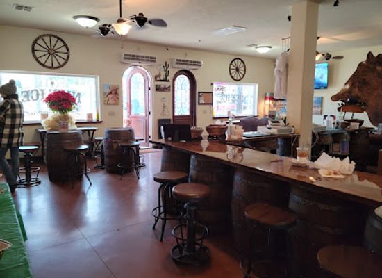 oklahoma/wichita-mountains-wildlife-refuge/bar/nice-ice-baby-medicine-park
