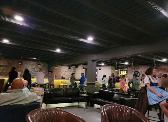 maryland/frederick/bar/mcclintock-s-back-bar