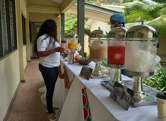 ghana/gwira/bar/kalaps-natural-fruits-drink