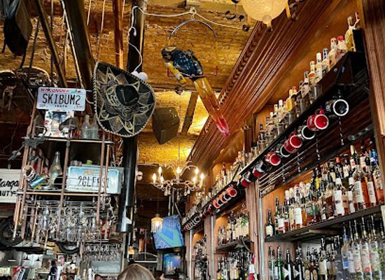 utah/park-city/historic-main-street/bar/o-shucks-bar-grill-main-street