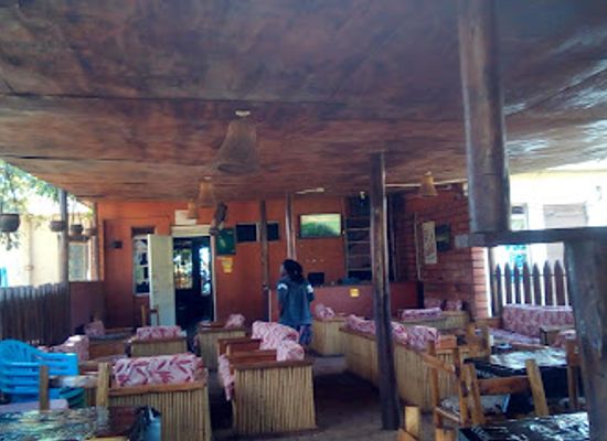 uganda/kampala/naguru/bar/avocado-bar-lounge