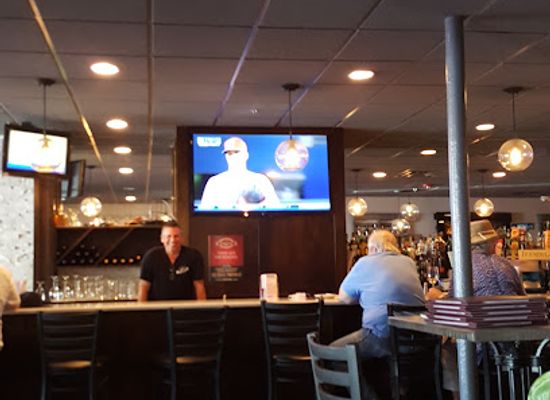 massachusetts/plymouth-county/bar/martini-s-bar-grill