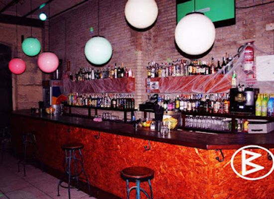 spain/alicante/bar/pub-baccus