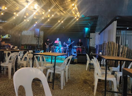 philippines/zamboanga-city/sta-cruz-island/bar/kamayan