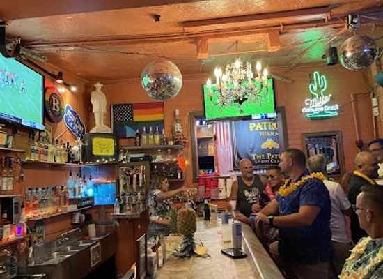 arizona/saguaro-national-park/bar/brodies-dark-horse-tavern