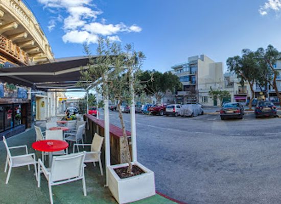 malta/blue-lagoon/bar/billy-s-sports-bar-kitchen
