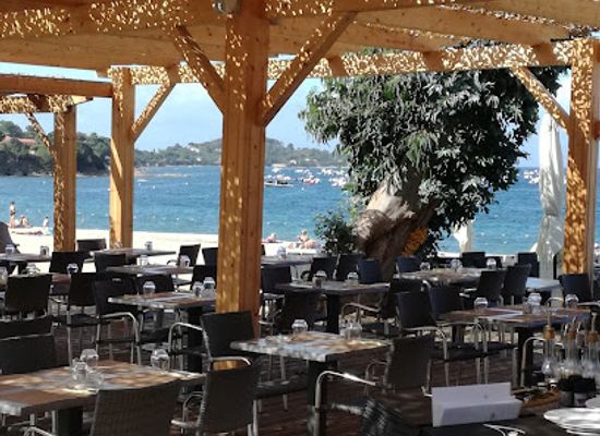 france/corsica/bar/bar-beach