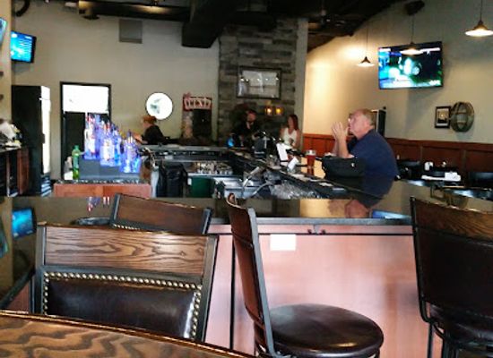 ohio/western-reserve/bar/riser-tavern-grill