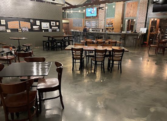 colorado/pikes-peak/bar/the-public-house-at-the-alexander
