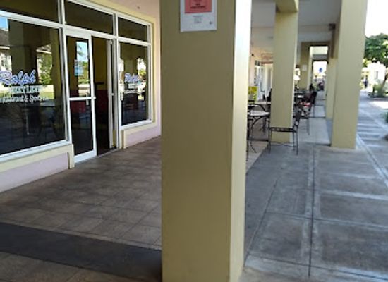 jamaica/montego-bay/ironshore/bar/ralph-s-next-level-restaurant-sports-bar