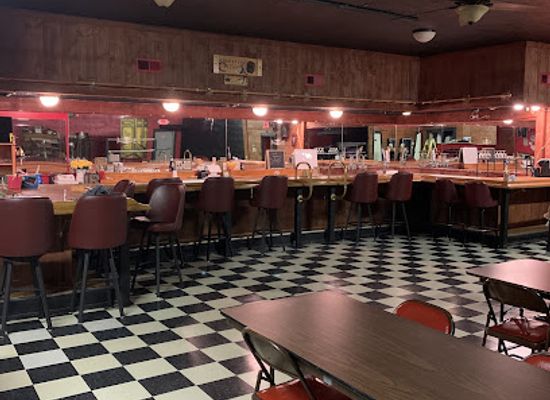 west-virginia/martinsburg/bar/roadhouse-saloon