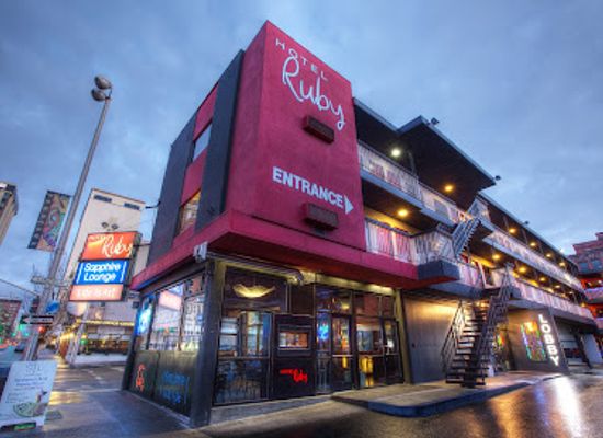 washington/spokane/downtown-spokane/bar/sapphire-lounge